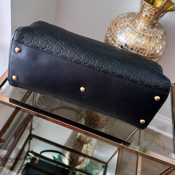 Gucci Black Leather Shoulder Bag - Picture 8 of 14
